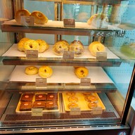 BKK Bagel Bakery มณียาเซ็นเตอร์