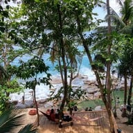 บรรยากาศ เสื่อผืน หมอนใบ