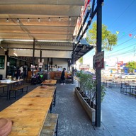 ติดมันส์ บุฟเฟ่ต์ปิ้งย่างกระทะร้อน บางบอน