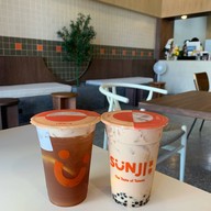 เมนูของร้าน Sunji tea house