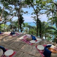 บรรยากาศ เสื่อผืน หมอนใบ