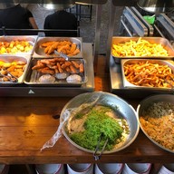 ติดมันส์ บุฟเฟ่ต์ปิ้งย่างกระทะร้อน บางบอน