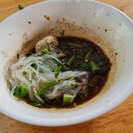 เมนูของร้าน ก๋วยเตี๋ยวเรือบางกร่างลุงต๋อย