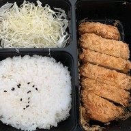 katsu katsu ข้าวหมูทอดทงคัตสึ กรอบนอกนุ่มในตำรับโอซาก้า ตลาดพลู