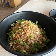 ชาบู ชาบู นางใน อนุสาวรีย์ชัยสมรภูมิ