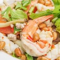 ูลูกชิ้นปิ้งย่าง เตาถ่าน พิกัดเยื้องร้านส้มตำแซ่บ แซ่บ(20.00-23.00น. อยุ่หน้าเซเว่น นานาชาติ) สาขา8