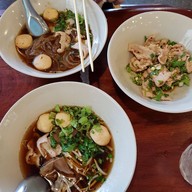 เมนูของร้าน เท็กซัส ก๋วยเตี๋ยวหมูน้ำแดงสูตรเด็ด