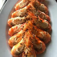 ร้านอาหารเตยใหญ่