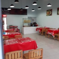 บรรยากาศ กะเพราริช มิตรมาเก็ต