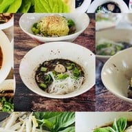 นครา ก๋วยเตี๋ยวเรือ&สเต็ก ศรีราชา