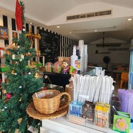 ก๋วยเตี๋ยวเรือกากหมูอยุธยา ถนนจันทน์.