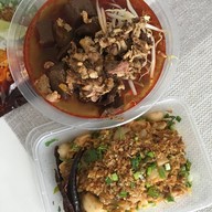 เมนูของร้าน ตึก4กั๊ดซะป๊ะอาหารเหนือสูตรเชียงราย- ในคอนโดบ้านสวนสุขุมวิท