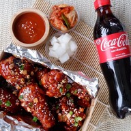 Huk chicken ไก่ทอดซอสเกาหลี