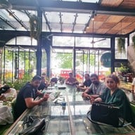 Hern Coffee and Bistro