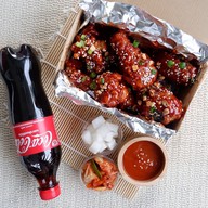 Huk chicken ไก่ทอดซอสเกาหลี
