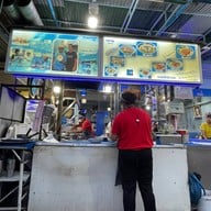 บะหมี่เกี๊ยวนายแดง