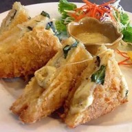 P2N Pizza & Bakery Delight (พีทูเอ็น พิซซ่า ทับสะแก) ปั๊มบางจาก ทุ่งประดู่ ขาล่องใต้ (ทับสะแก ประจวบฯ)