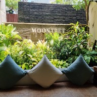 MOONTREE | Elemental Spa Baanlaimai Beach Resort