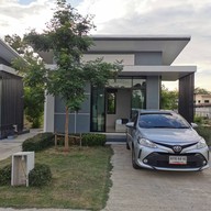 มีสุข พูลวิลเลจ