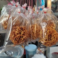 เย็นตาโฟ โชคจิร เปียร์นนท์