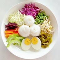 ครูหน่อยขนมจีนน้ำยากะทิสูตรโบราณ