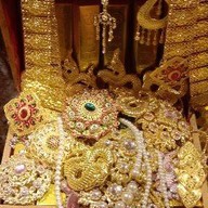 ร้านลำแต้ล้านนาร้อยล้าน -