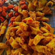 ตี๋น้อย เกี๊ยวทอด