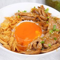 โตเกียวพรสุข ซอยเปียร์นนลำลูกกา