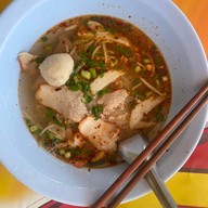 เมนูของร้าน ก๋วยเตี๋ยวหมูต้มยำบ้านจิก อุดรธานี