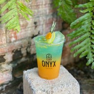 ออนิกซ์ คาเฟ่ แอนด์สตูดิโอ ONYX Café & Studio ONYX Café & Studio