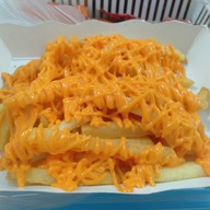 อดัม ไมโลดิบ นมสดปั่น ขนมปังปิ้ง ซอยเนินพลับหวาน