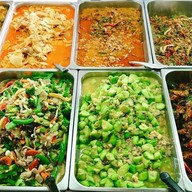 ข้าวแกงใต้คานาอัน(เปลี่ยนเมนูทุกวัน)