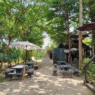 บรรยากาศ เรือนร่มไม้