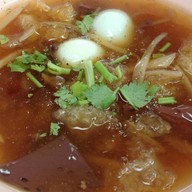 กระเพาะปลาเจ๊รวย หน้า รพ ธนบุรี1 ตรงข้าม รพ ธนบุรี