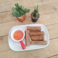 อดัม ไมโลดิบ นมสดปั่น ขนมปังปิ้ง ซอยเนินพลับหวาน