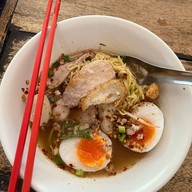 ก๋วยเตี๋ยวซาบซ่า หนองจอก