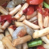 บ้านนู๋นิด ส้มตำ&ยำแซ่บ