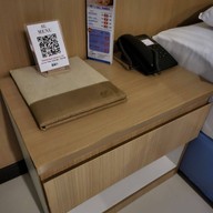 โรงแรมโฟทูซีเดอะชิคโฮเต็ล