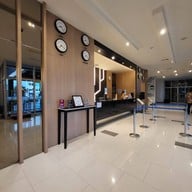 โรงแรมโฟทูซีเดอะชิคโฮเต็ล