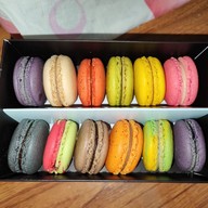 เมนูของร้าน ดาราเทวีเค้กช็อป Dhara Dhevi Cake Shop