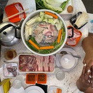 ร้านเจ้าอ้น หมูกระทะ จิ้มจุ่ม แจ่วฮ้อน