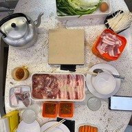 ร้านเจ้าอ้น หมูกระทะ จิ้มจุ่ม แจ่วฮ้อน