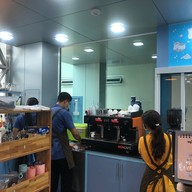 Cafe Horizon อาคารรัตนชีวรักษ์