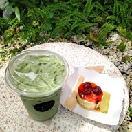 Phoyard (โพยาร์ด) บ้านสร้าง กาแฟ/เบเกอรี่