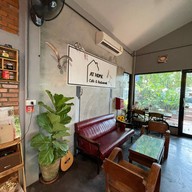 at home cafe& restaurant สารภี
