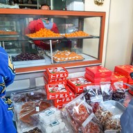 ร้านขนมบุญชุบ