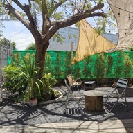 บรรยากาศ Nap's Coffee X Warin -