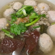 เจ๊หลี เกาเหลาเลือดหมู ข้าวขาหมู