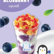สตอเบอร์รี่โยเกิร์ต PenguinKninght ตลาดห้วยขวาง