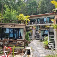 ทับแขกซีฟู้ด